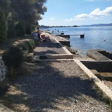 Dora 2 Apartmán Bibinje