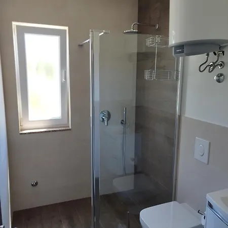 Dora 2 Apartmán Bibinje