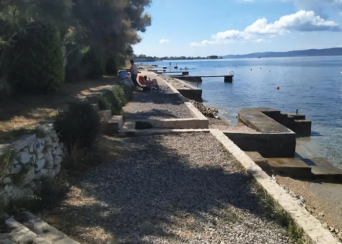 Dora 2 Apartmán Bibinje